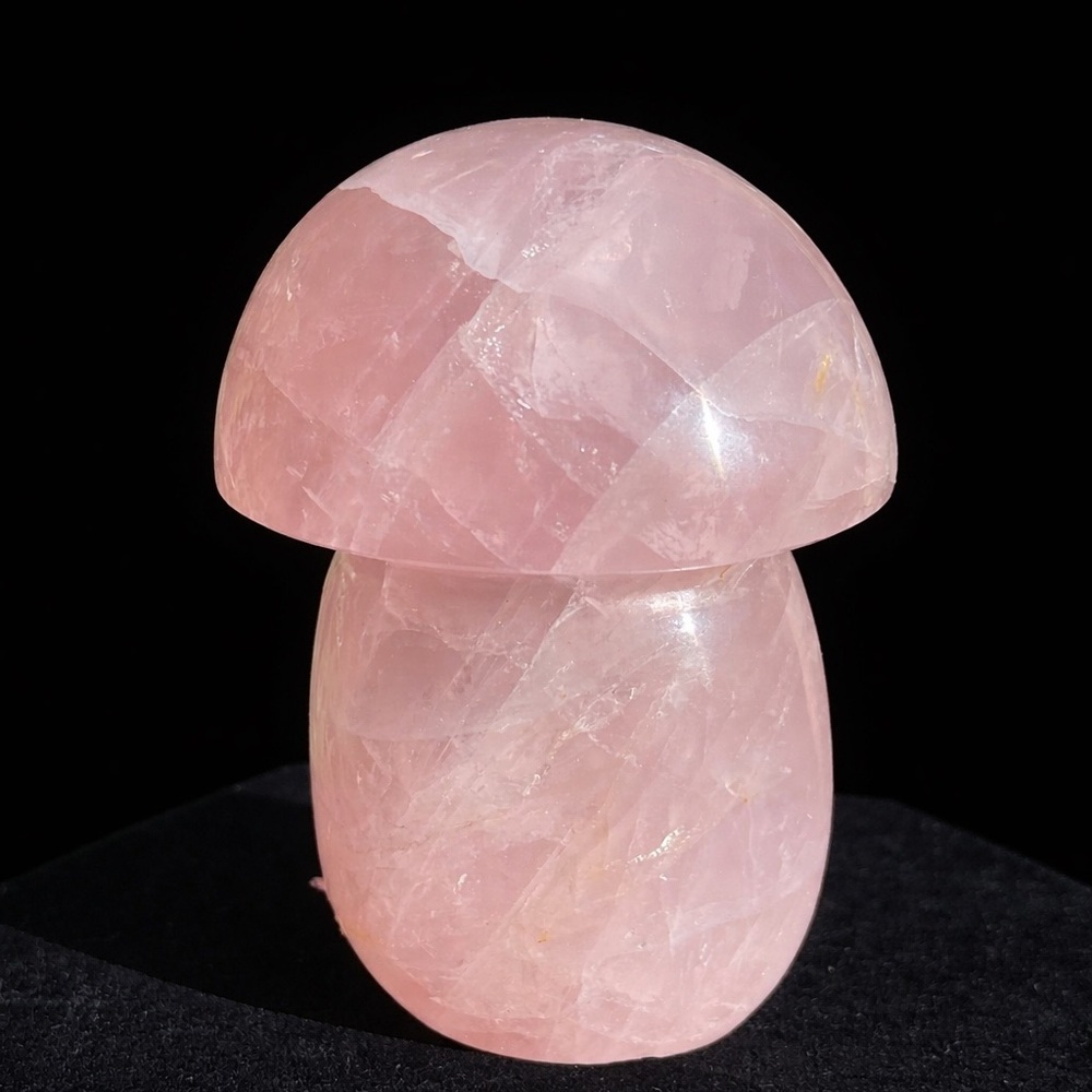Rose Quartz Mushroom - Picture 1 of 4
